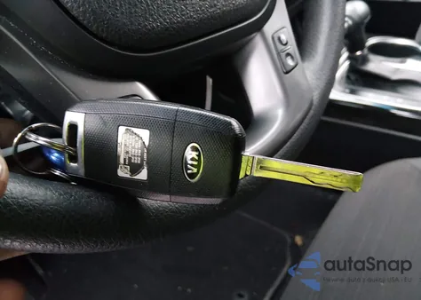 2015 Kia Sorento Lx z USA, uszkodzony, nr VIN 5XYKT3A67FG599227